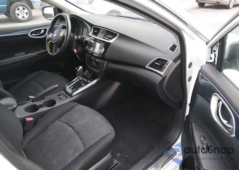 2018 Nissan Sentra Sr z USA, uszkodzony, nr VIN 3N1AB7AP4JY268336